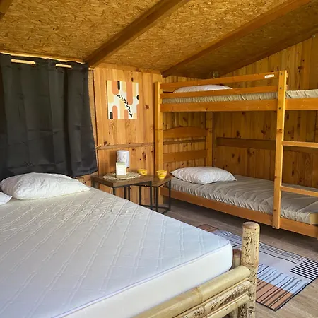 Les Escargots Bleus Campsite